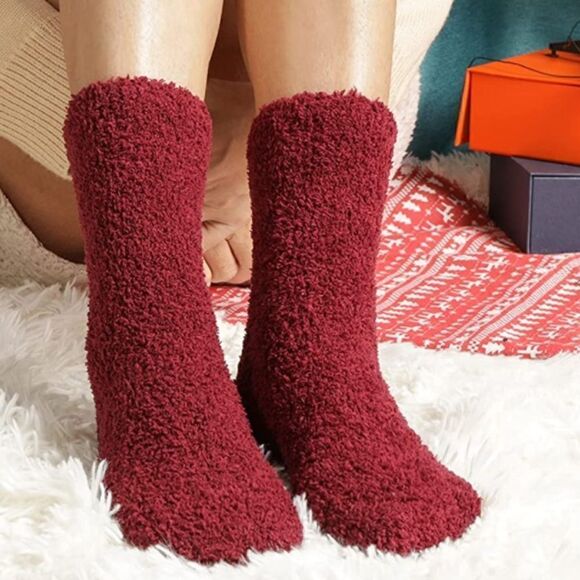 Fuzzy winter socks   - Picture 3 of 4